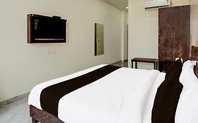 Super Townhouse Mansarovar Formerly Hotel Palm Tree